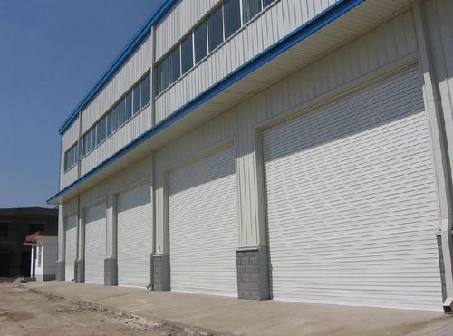 广渠门电动卷帘门维修安装卷帘门 产品类别:安装维修类 产品商标